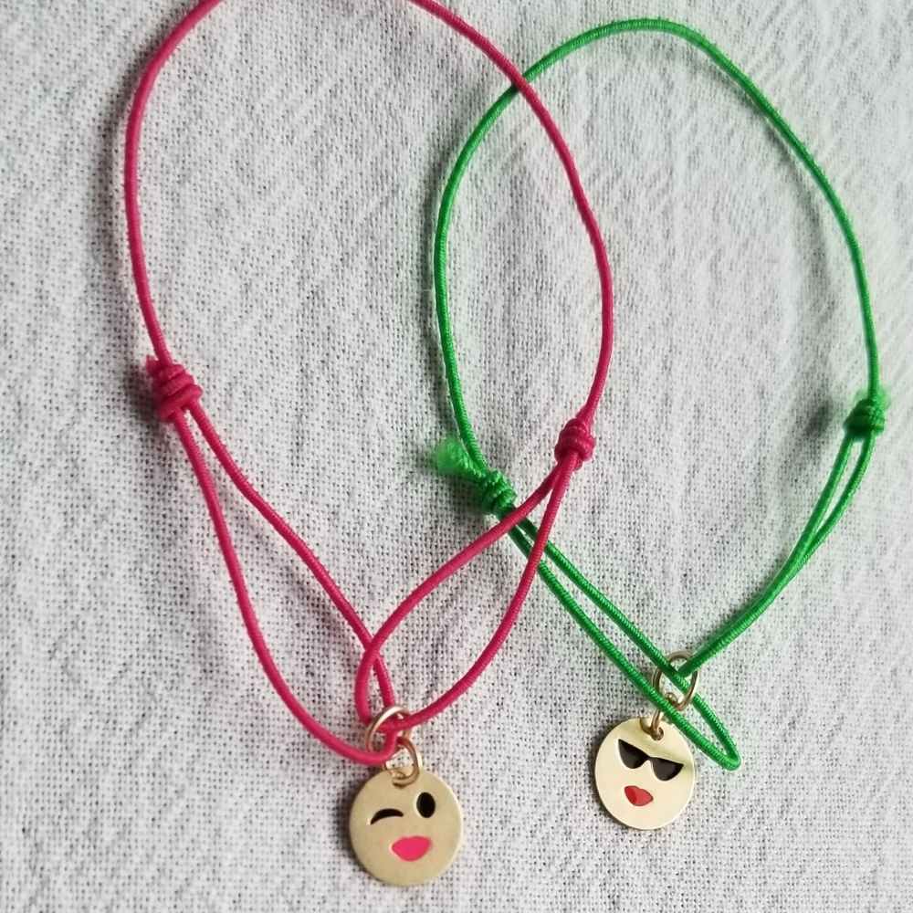 💥Emoji stretch bracelet set